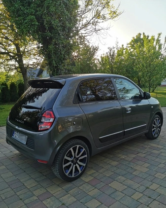 Renault Twingo cena 30000 przebieg: 51930, rok produkcji 2016 z Rzeszów małe 562